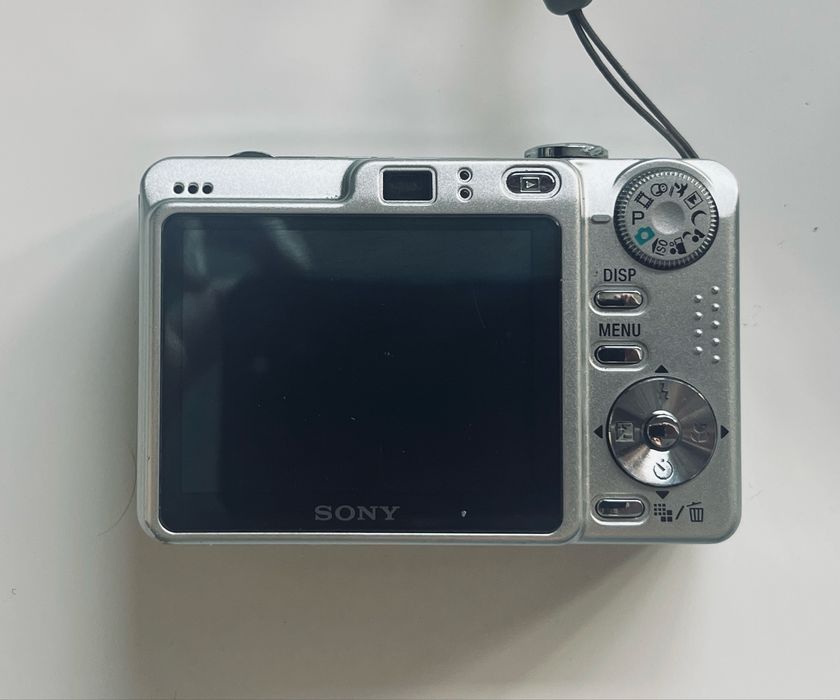 Digital Camera Sony Cyber-Shot DSC-W55