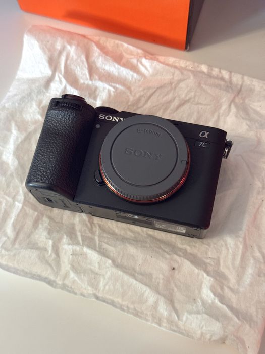 Camera Sony A7C II
