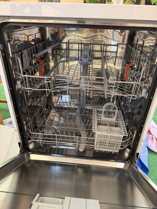 Máquina de Lavar Loiça Hotpoint Ariston