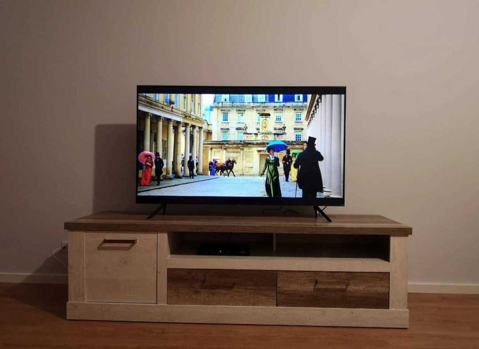 Móvel de televisão