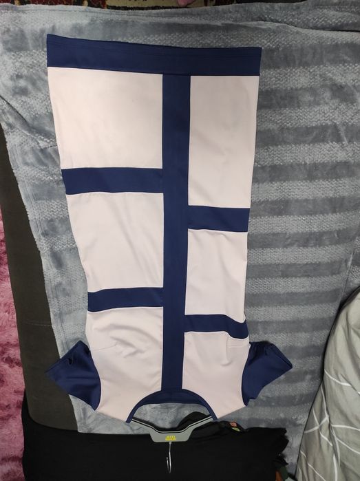 Продам плаття. Е багато