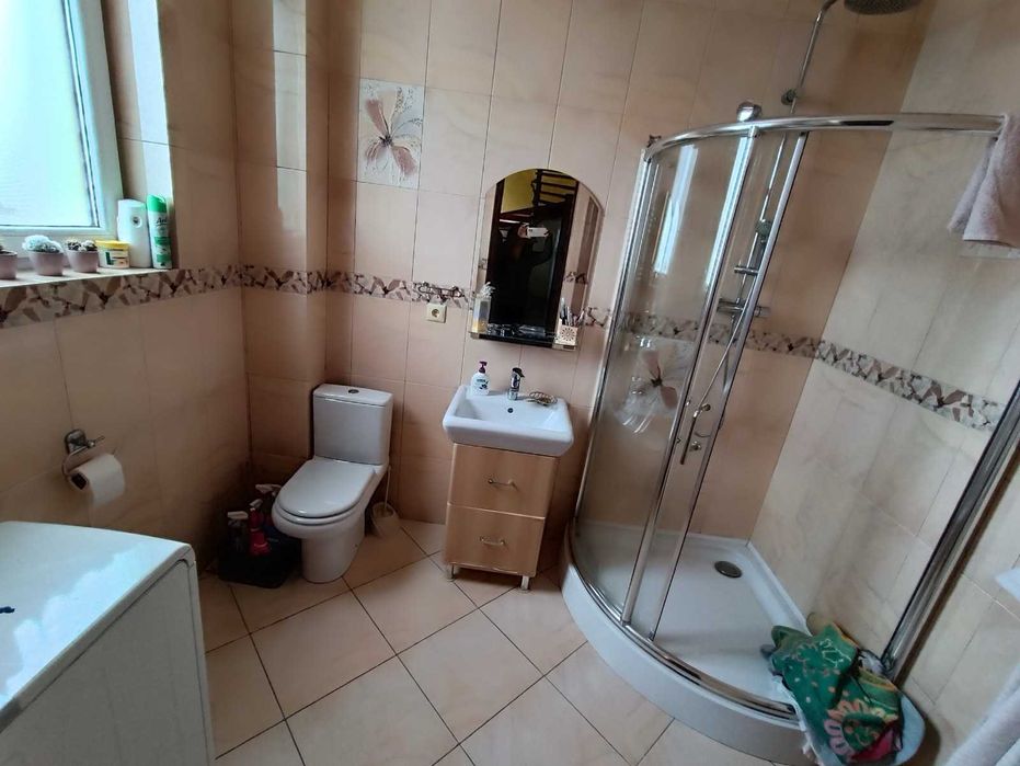 Продаж будинку з сонячними панелями, район школи №2, м. Дрогобич!