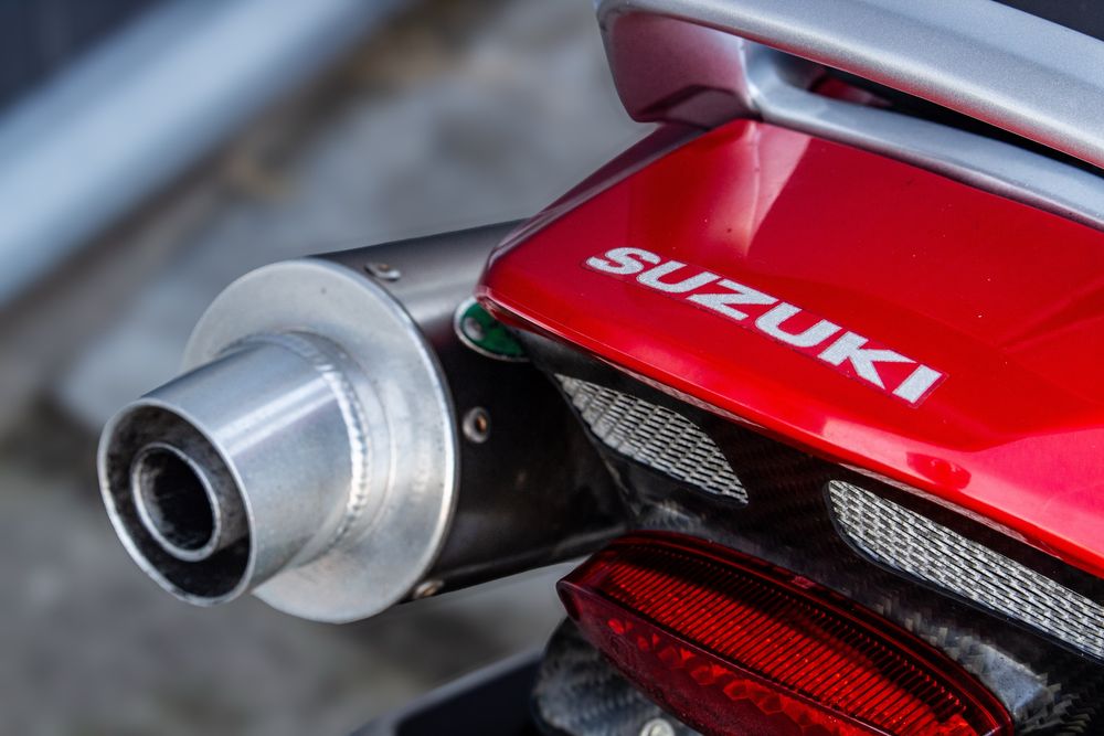 Suzuki GSR 400 з Японії