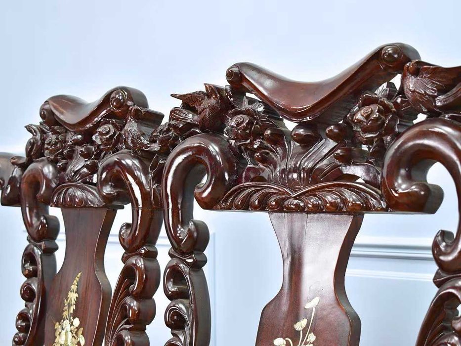 Антикварна лава у східному стилі