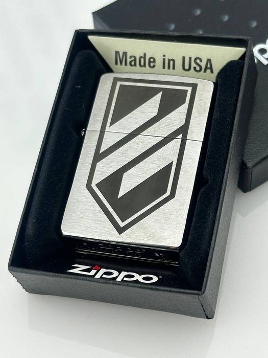 Зажигалка Zippo с гравировкой бензиновая оригинал