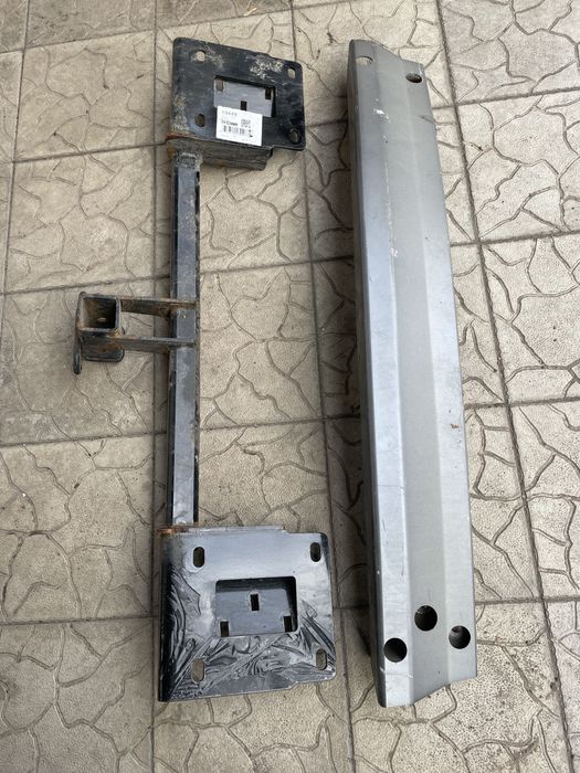 Фаркоп Tesla 3