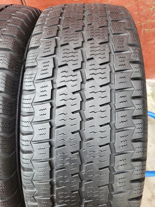 235/65/16C R16C Continental VancoFourSeason 2 2шт ціна за 1шт шини