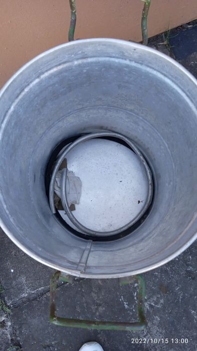 Продам алюминевый бидон( емкость) на 40 литров