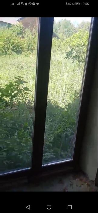 Продається добротній будинок недалеко від міста