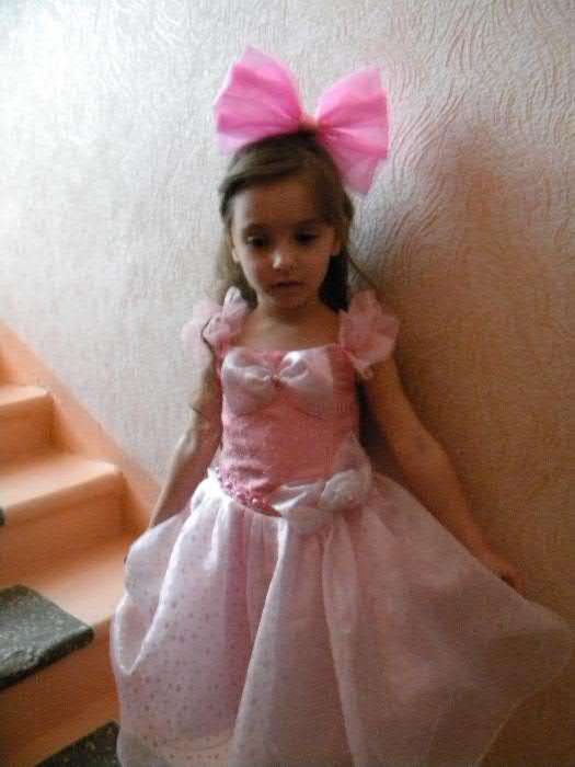 Продажа, прокат. 3 красивых платья. Платье на выпускной, Новый год.