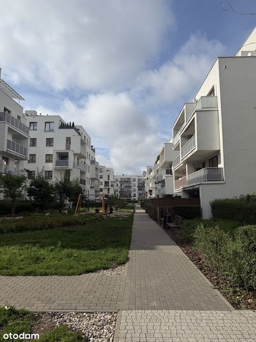 Dwupokojowe mieszkanie z balkonem i garażem
