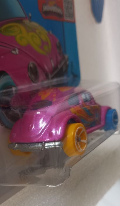 TH treusure hunt volkswagen beetle hot wheels
