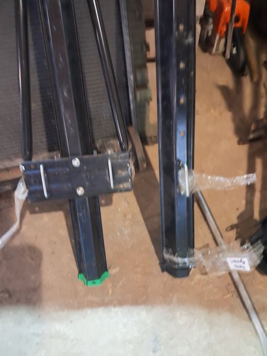 Thule велокріплення на дах велобагажник перевезення велосипедів