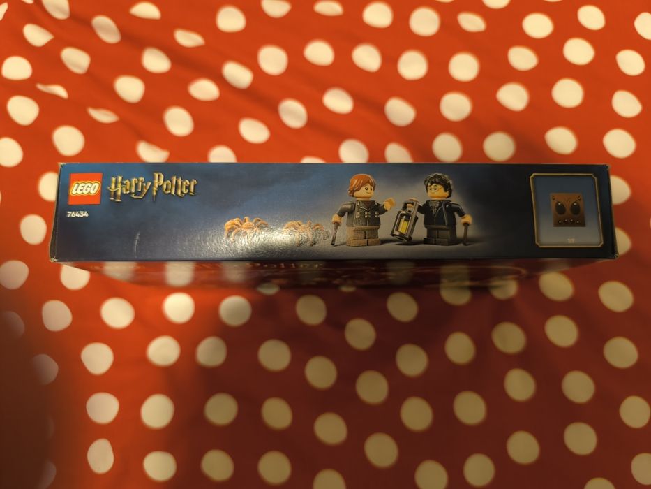 Lote Lego sets e figuras