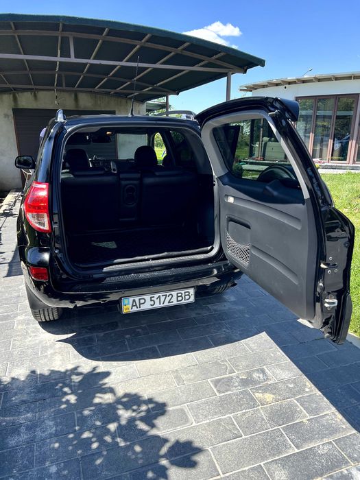 Продам Toyota RAV4 2007