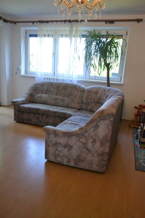 Narożnik rozkładany z funkcją spania plus fotel