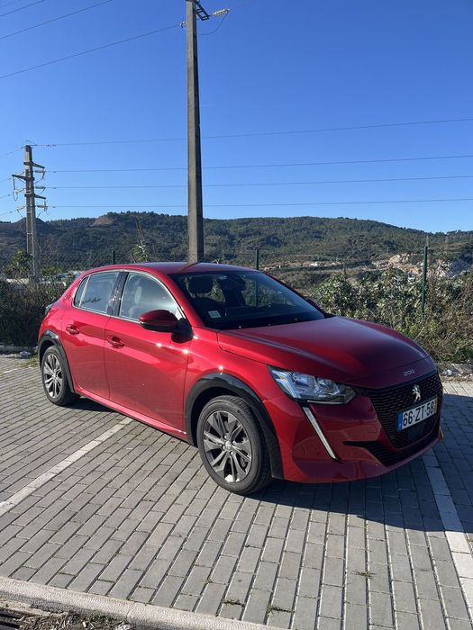 Peugeot e-208 50 kWh Allure Pack