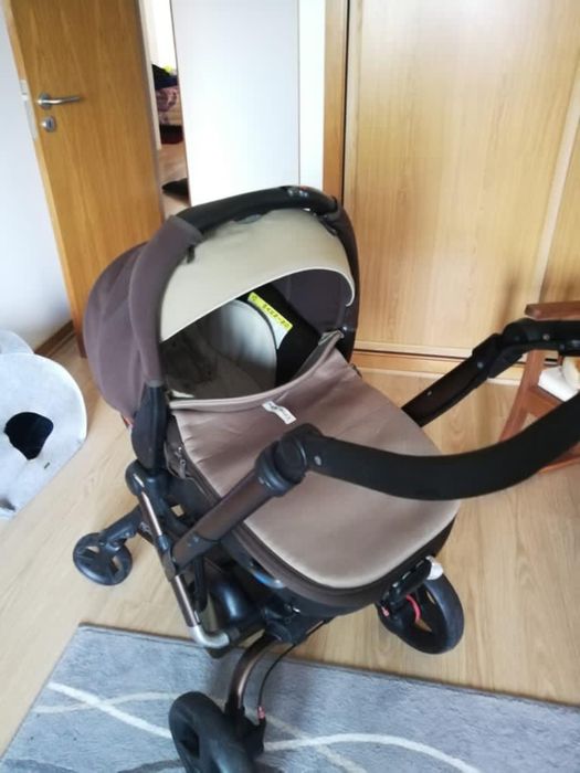 Carro bebe Jané castanho/beje