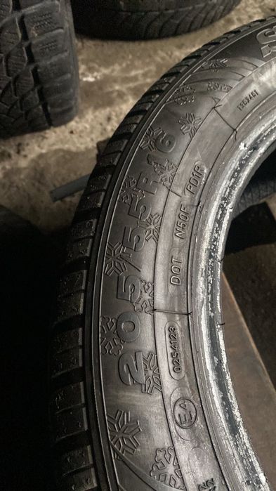 205.55.16 Dunlop 2шт шини резина з Европи БВ склад Харків шиномонтаж
