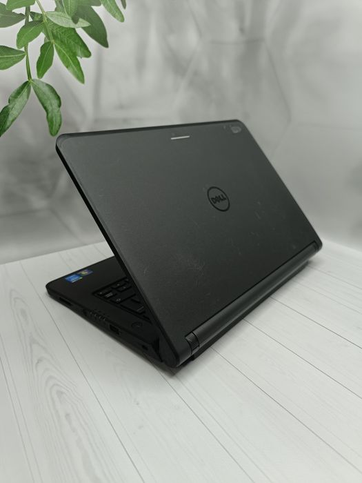 Ноутбук Dell Latitude 3340/i3-4010U/8 ГБ/128 GB/13.2" HD/Гарантія 9 м.