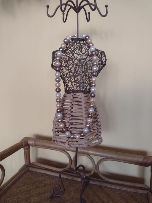 Stojak ażurowy dekoracja wieszak 52cm na biżuterię