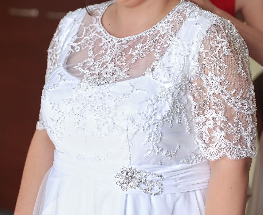 suknie ślubna szyta