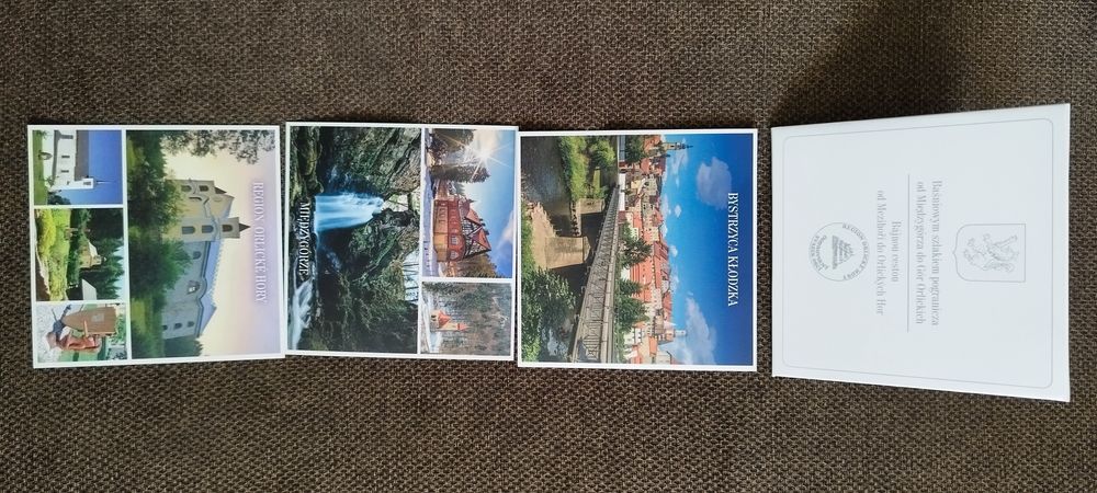 Widokówki współczesne w etui. 3 sztuki. Nowe
