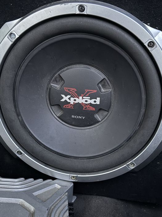 Subwoofer sony xplod 1200w e aplificador sony xplod 500w