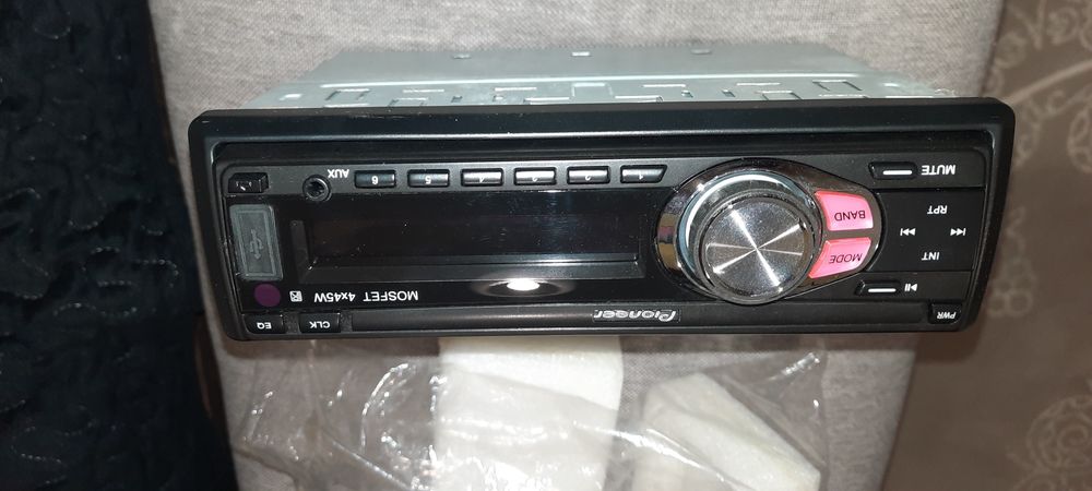 Автомагнітола нова Pioneer JD-1081.