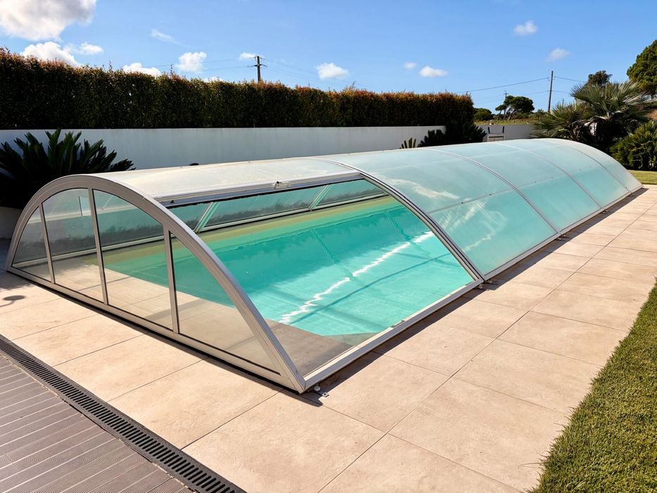 Cobertura piscina com disponibilidade imediata