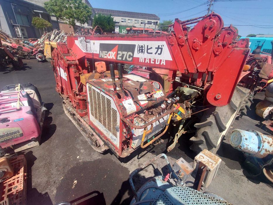 Mini Grua / Guindaste Aranha - Maeda MC-275C - Movida a lagartas - 2,5ton - 7m de comprimento - Fabrico Japonês