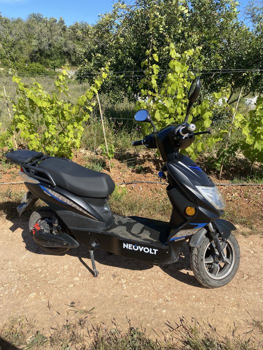 Vendo mota elétrica em muito bom estado