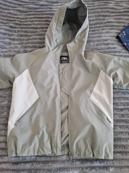 Куртка Zara  плащовка з тонкою синтепоновою підкладкою 140cm