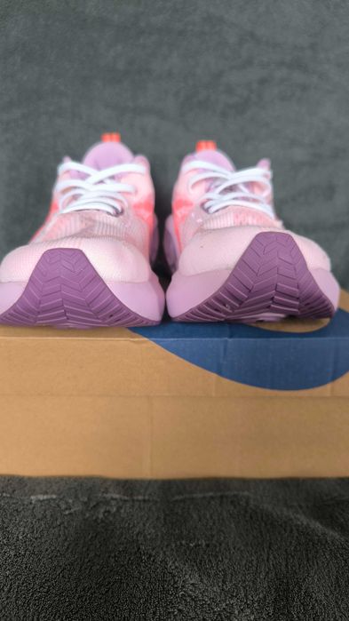 Asics Novablast 39