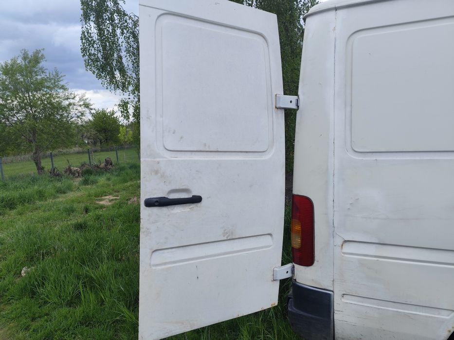 VW LT35 LT46 LT Mercedes Sprinter 95-06r drzwi prawy tył prawe lewe przednie boczne przesuwne
