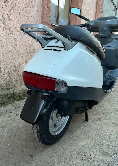 Скутер HONDA LEAD AF-20 90cc в Отличном Состоянии Без Пробега По Украине