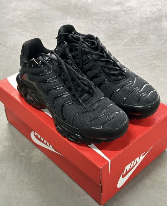 Кроссовки Nike Air Max Plus Tn 38р Кросівки