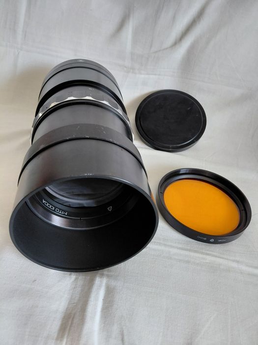 Об'єктив МТО 1000А.