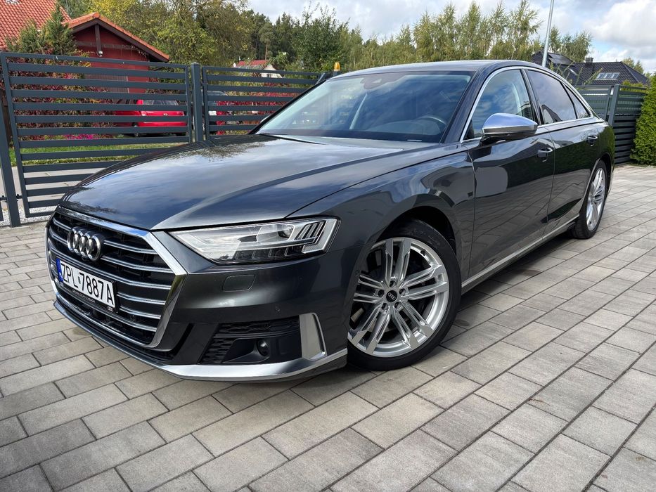 Audi S8