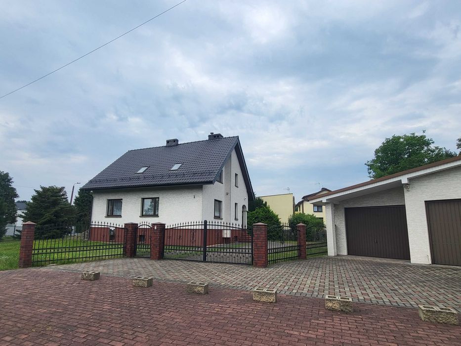 Na sprzedaż dom jednorodzinny wolnostojący  - Lubliniec - do negocjacji