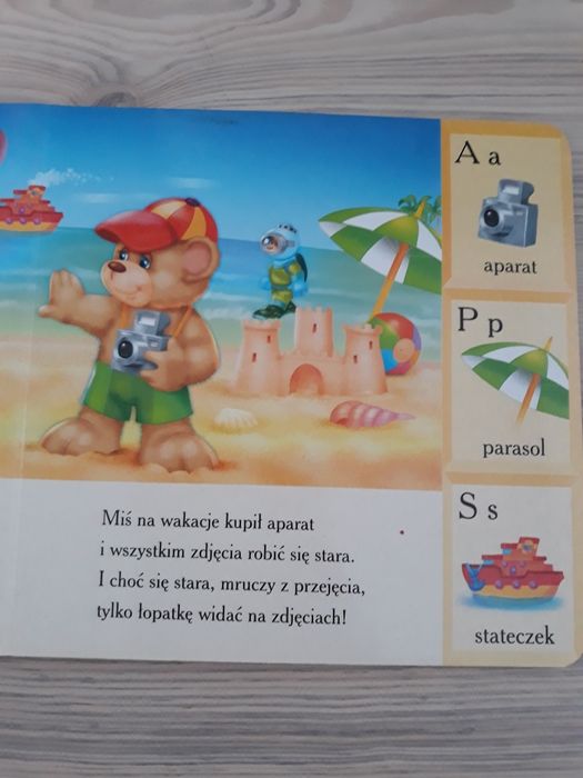 Książka Poznaję litery