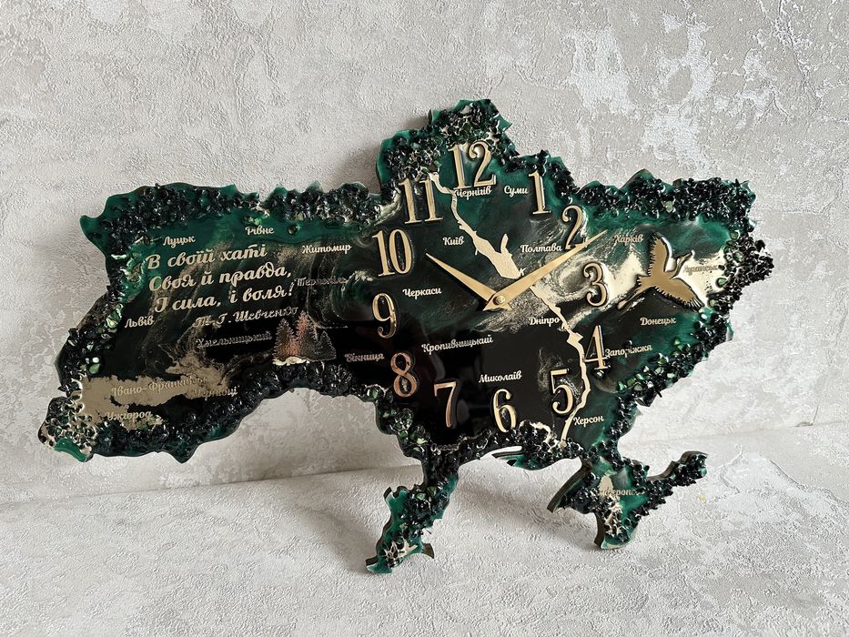 Годинник мапа України, настенные часы карта Украина из эпоксидной смол