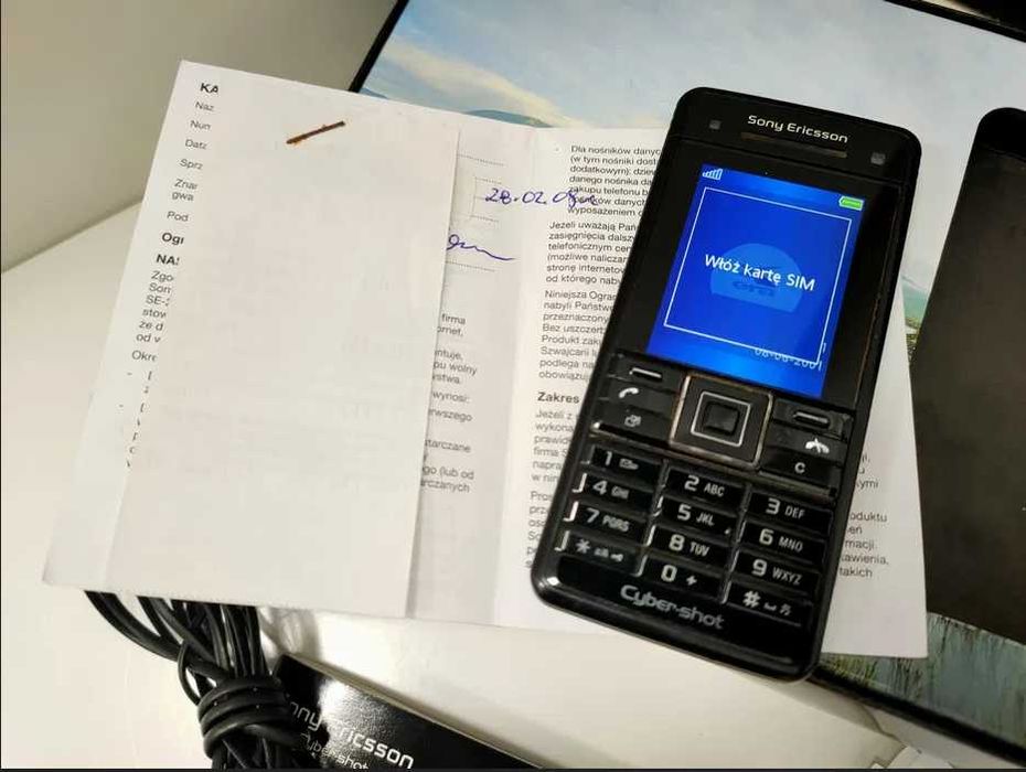 SONY - Eriksson ,,,  C- 902  Blac