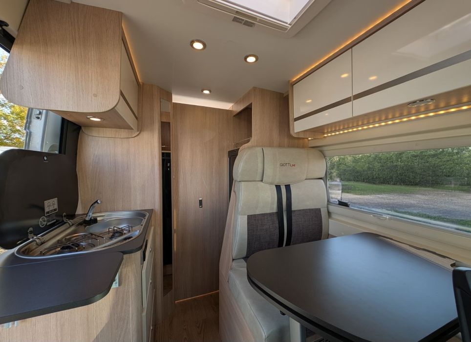 Alugo campervan  Giottivan 60T - 3 dormidas - Top!!