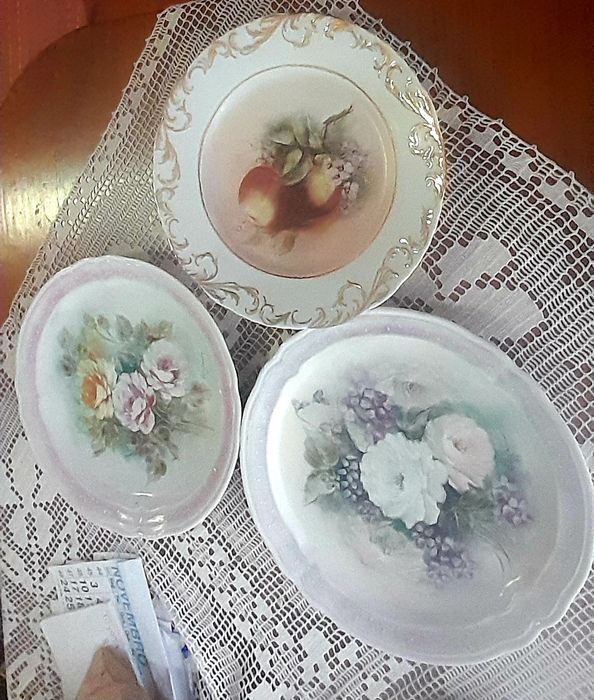 Large decorative plates434367967338833920