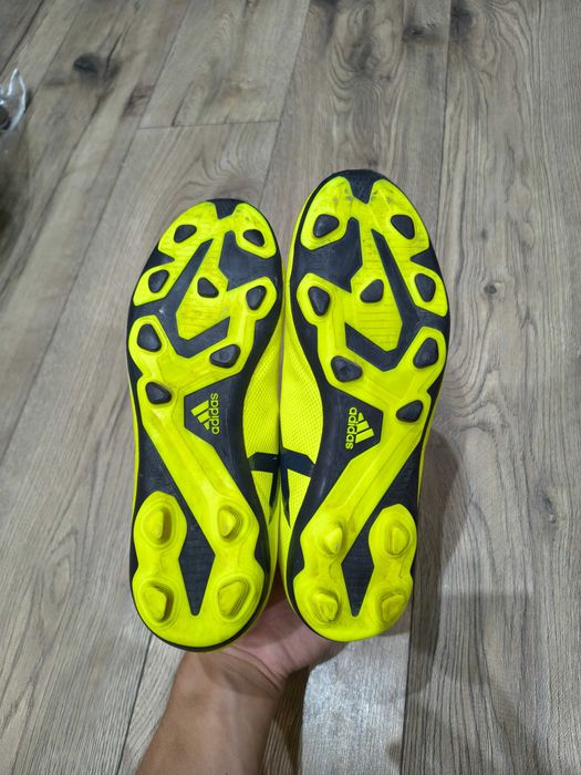 Buty korki adidas