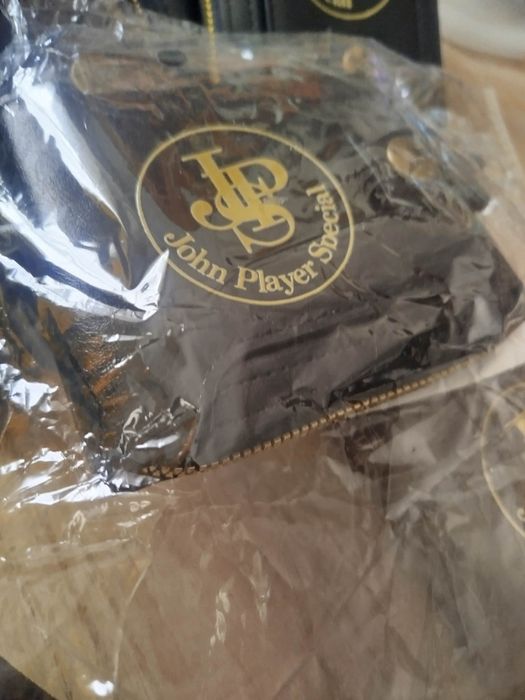 Carteira Porta Moedas Jonh player Special em couro