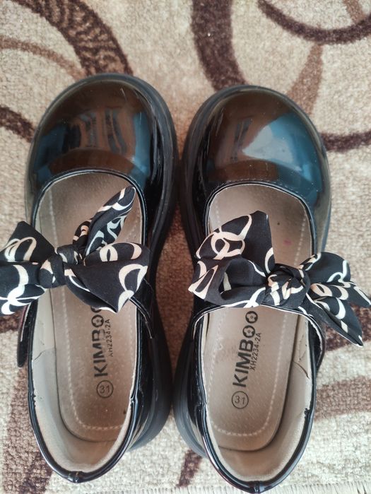 Туфельки для девочки, туфлі