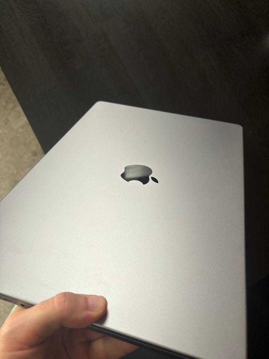 MACBOOK M1 PRO 16GB 16inch