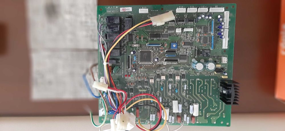 Placa ar condicionado daikin